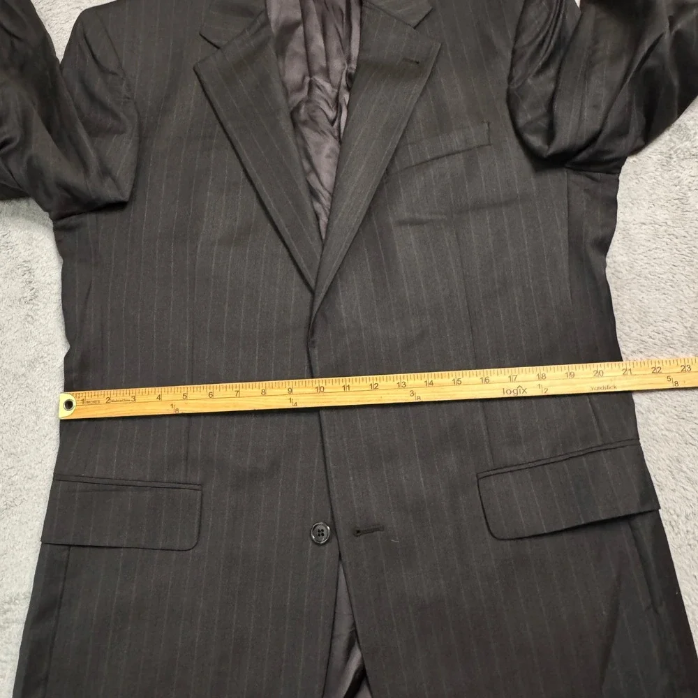 JOS A BANK Signature Collection Mens Wool Pinstripe Suit Jacket and Pants EUC!‎